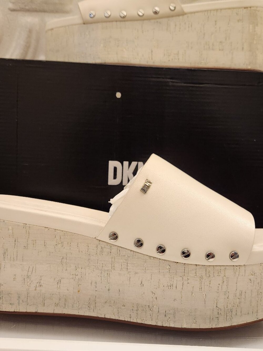 DKNY Alvy Studded Platform Wedge Slide Sandals, Egg Nog/Leather. NIB. Size 11